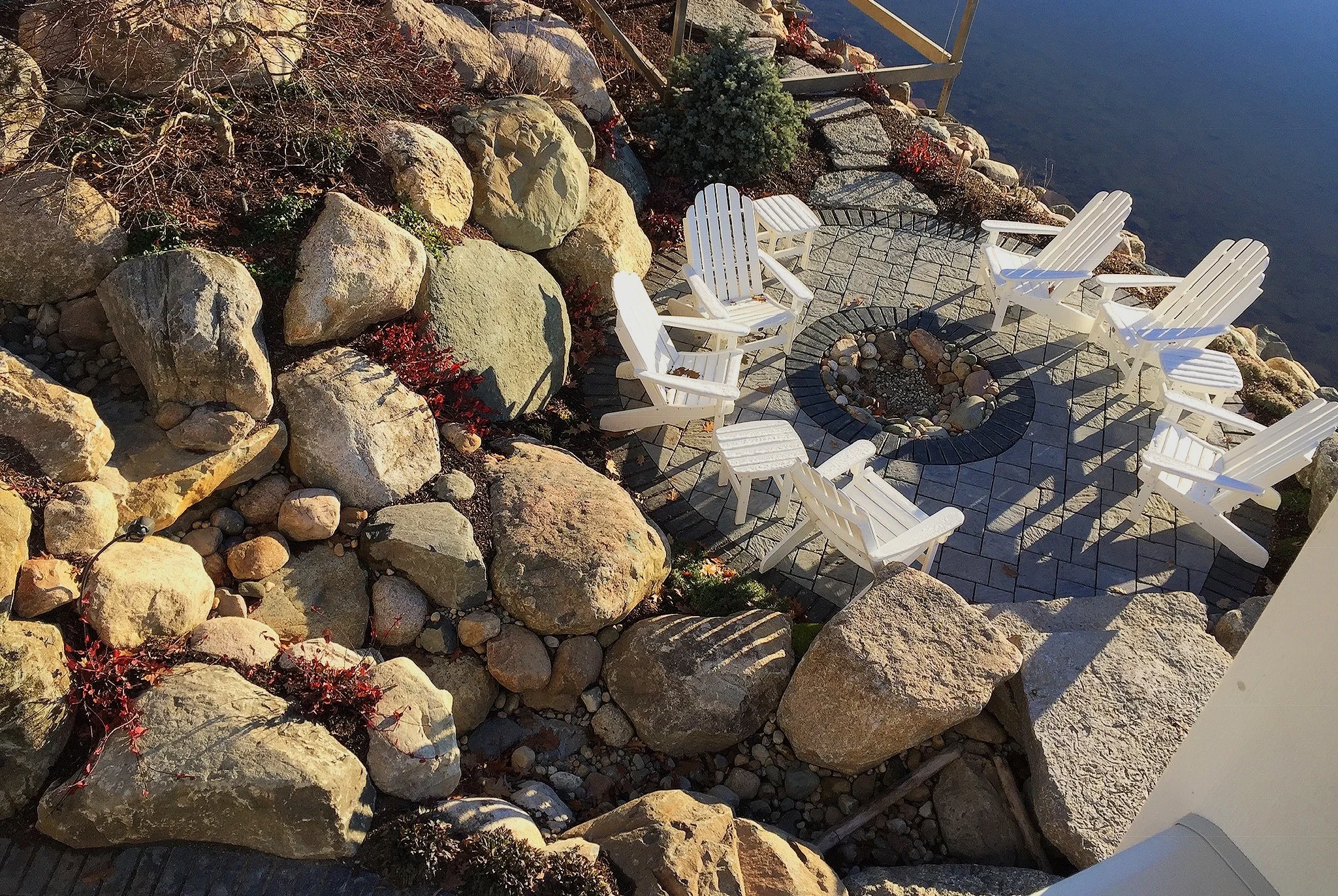 Complete EnvironmentsReynolds & Juett Associates