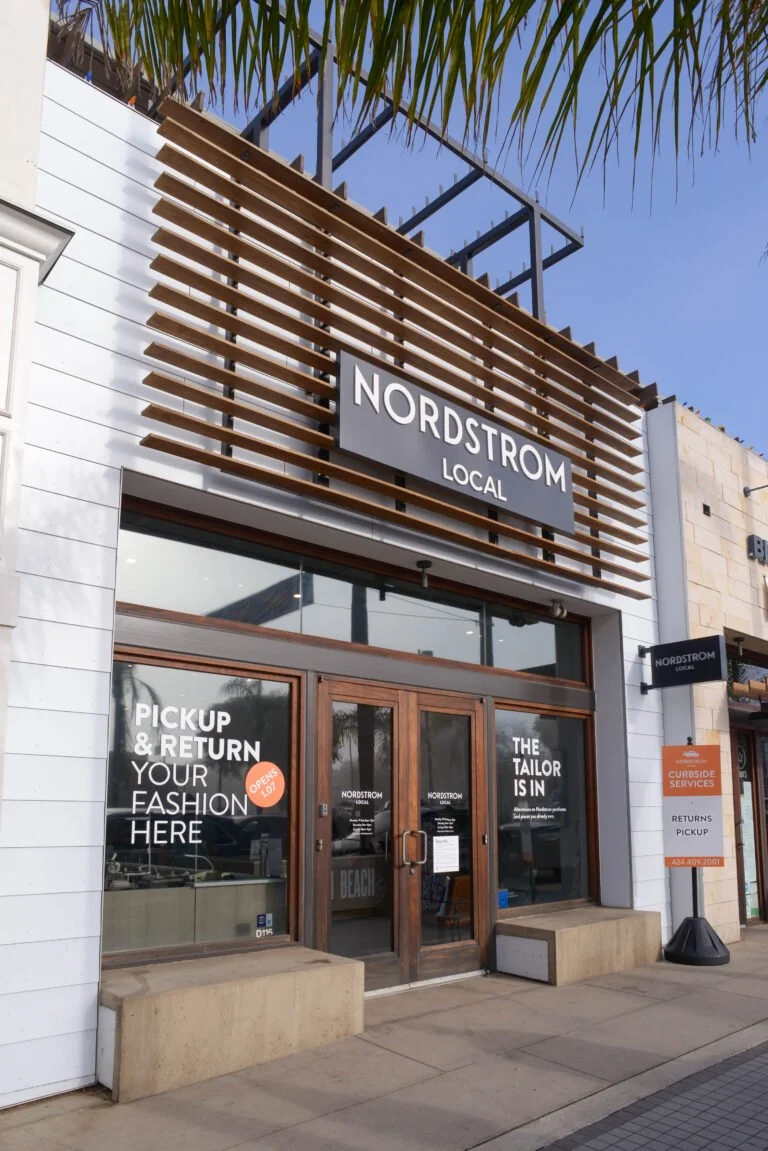 Manhattan-Beach-Local_Exterior2-768x1151.jpeg