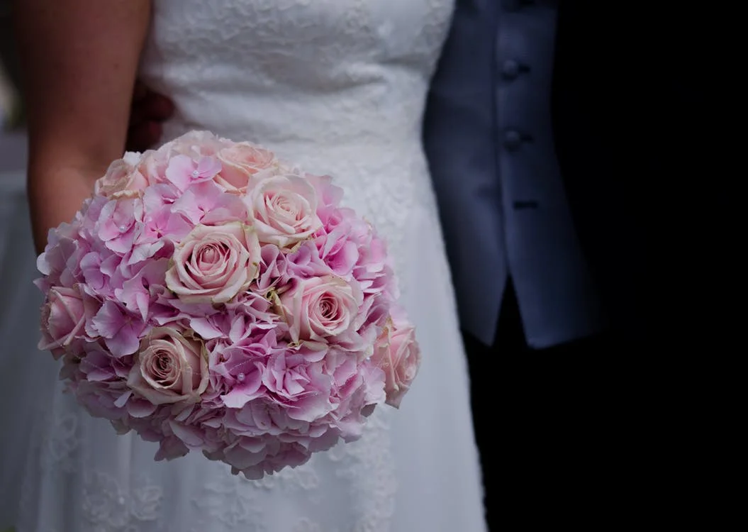 wedding-bridal-bouquet-bouquet-roses-160803.jpeg