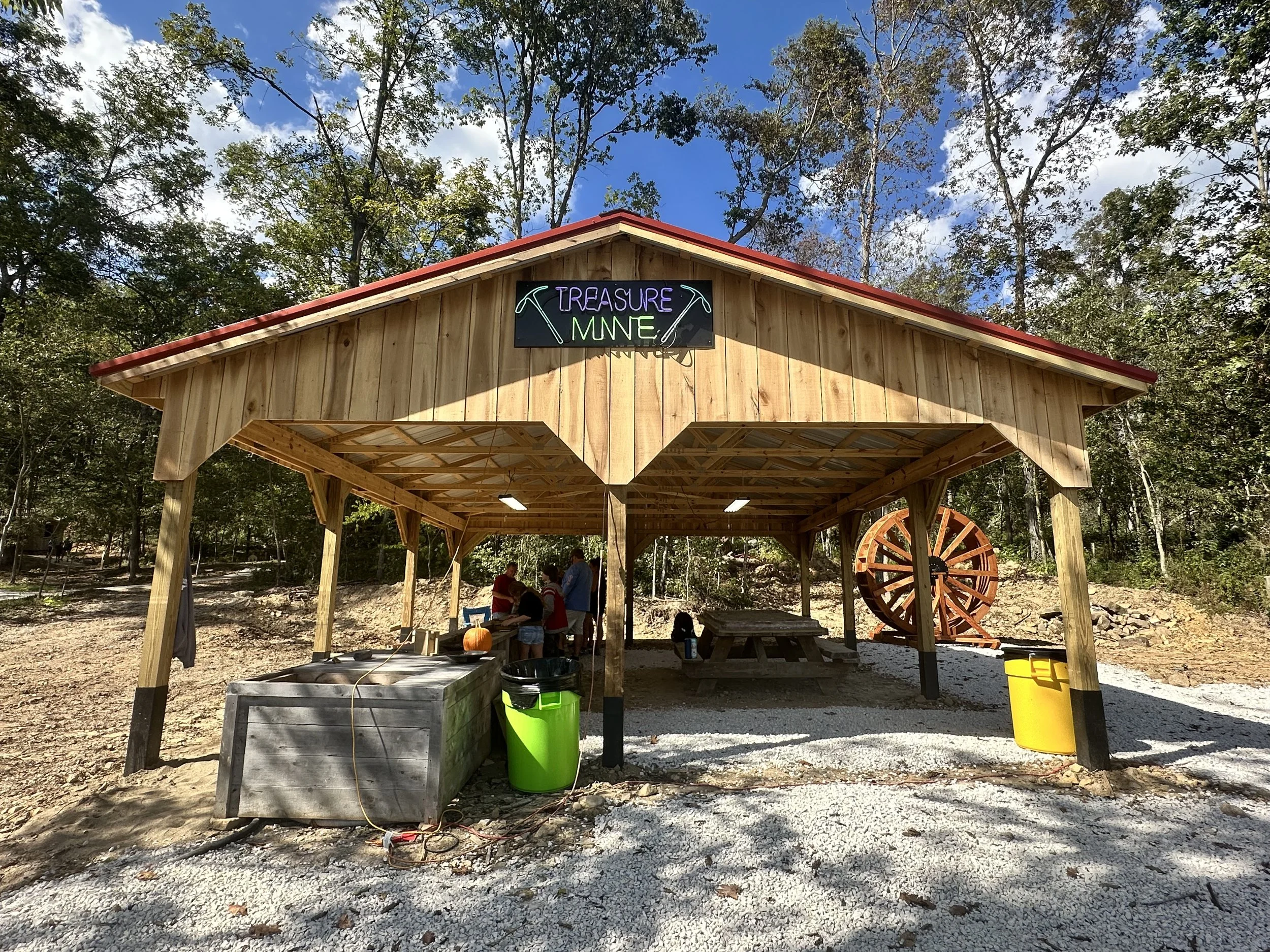 gem mining attraction at Lark Ranch