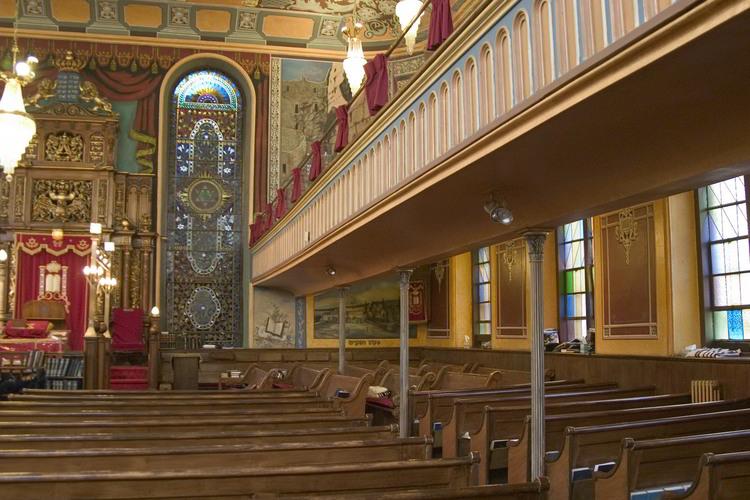 bialystoker synagogue 6.jpg