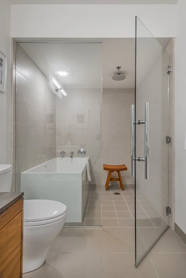 845 Montgomery St-68-HDR LR.jpg