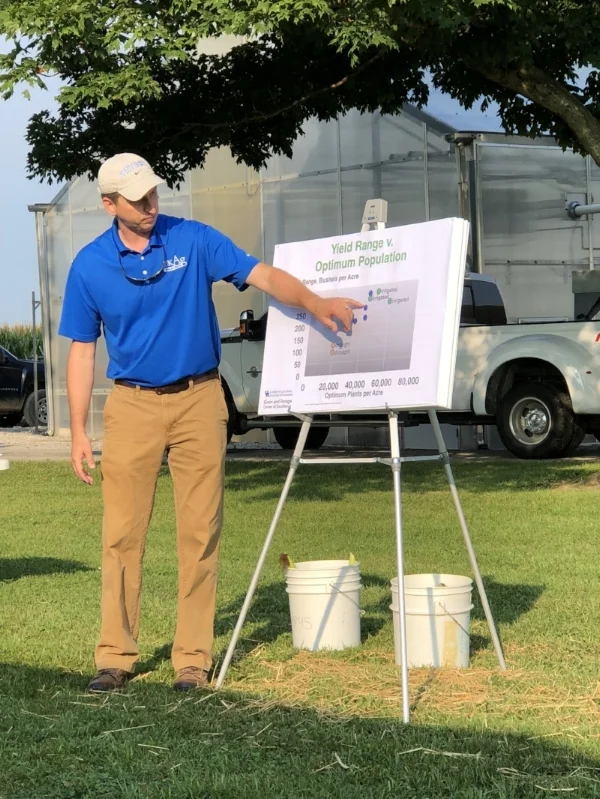 Chad Lee explains results from KyCorn funded research on plant populations and yield. 