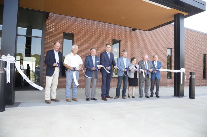 UK Celebrates Opening of Grain and Forage Center of Excellence