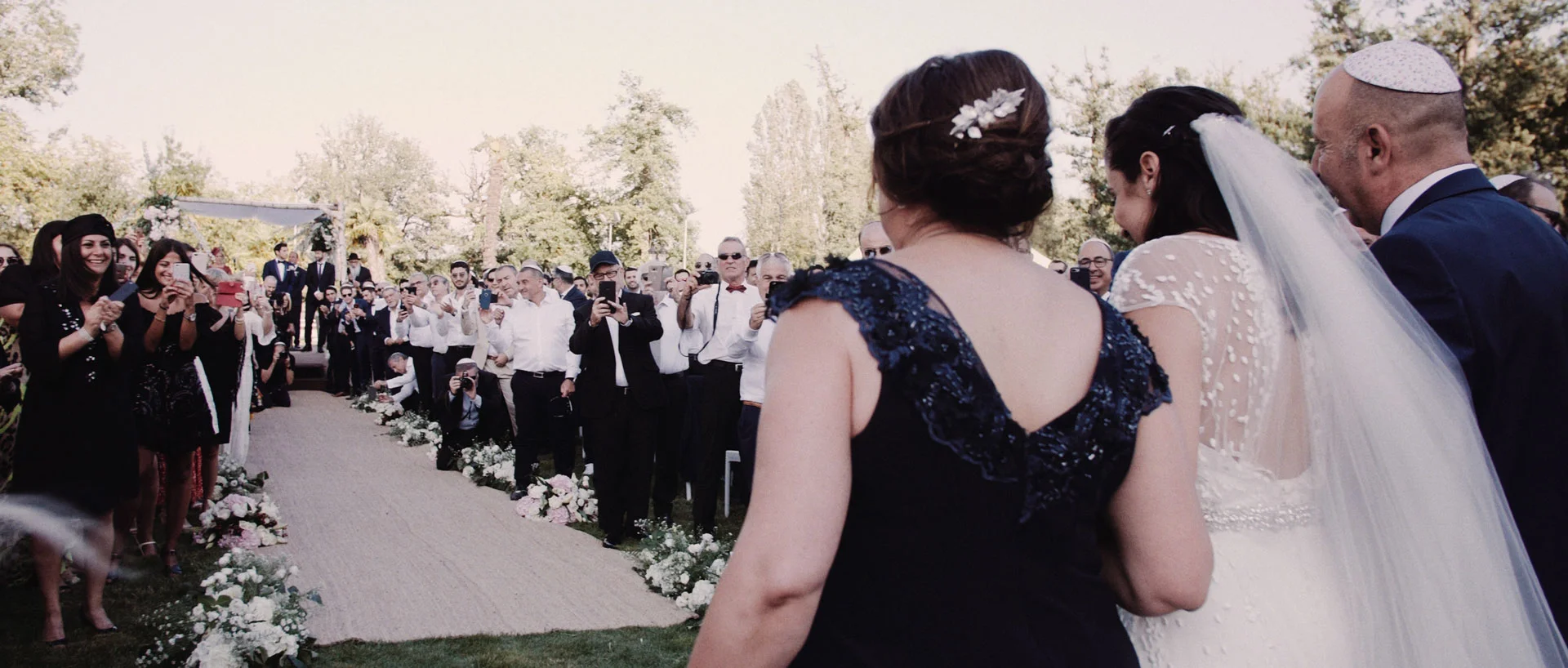 Laurie-&-Kevin---Wedding-Film.00_01_41_15.jpg