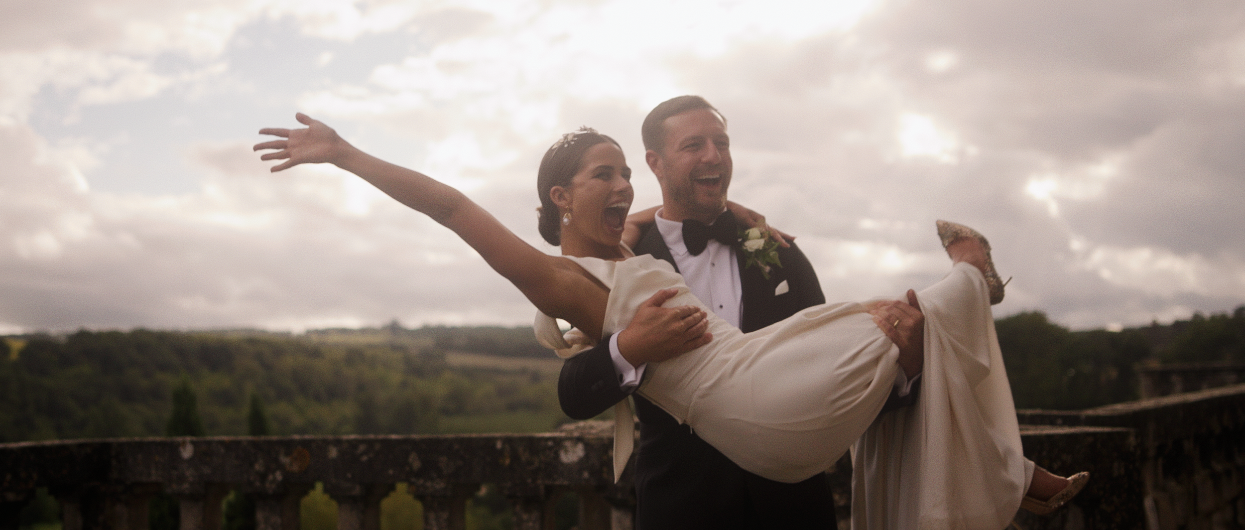 Jessica & Tom - Wedding Film.00_02_35_12.Still022.png