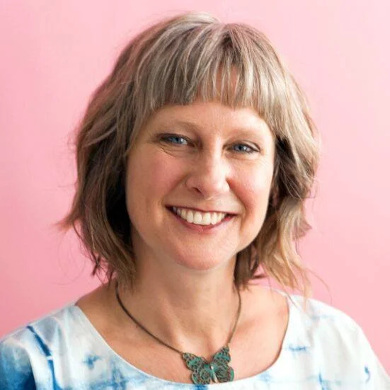 L OVING WAY MIDWIFERY Cynthia Banks, RN, MSN, CNM Cynthia Banks' reassuring presence facilitates trust in the natural process of your healthy pregnancy and birth. A Yale Master of Science in Nursing graduate, Registered Nurse, and Certified Nurse-Midwife, Cynthia draws on a deep well of experience to provide family-centered, evidence-based maternity care, as well as education to developing midwives. Connect with Loving Way Midwifery