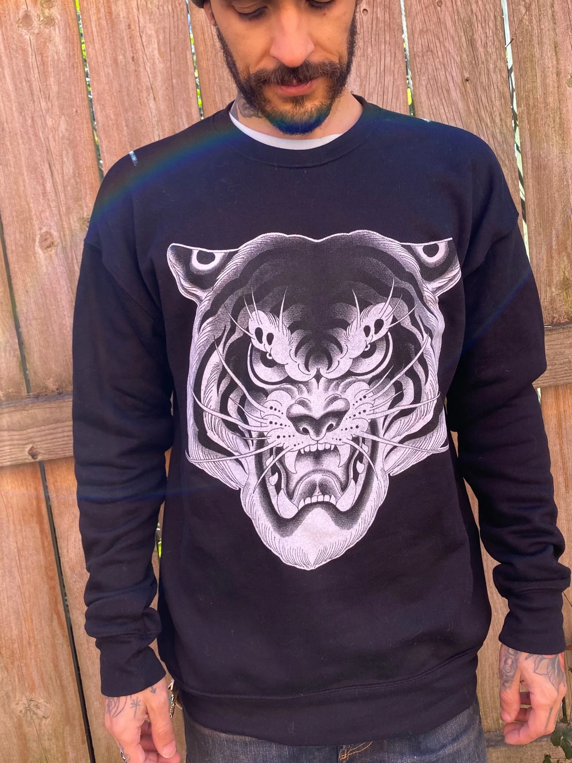 800BDF43-ADDE-4E83-9247-632F3536299E