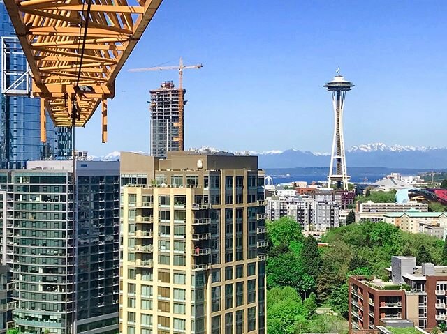 Happy Monday from 2019 Boren! Jeff Toycen and Jimmy Yowell are Garner Construction's awesome Operator-Rigger Team on this project for Holland.