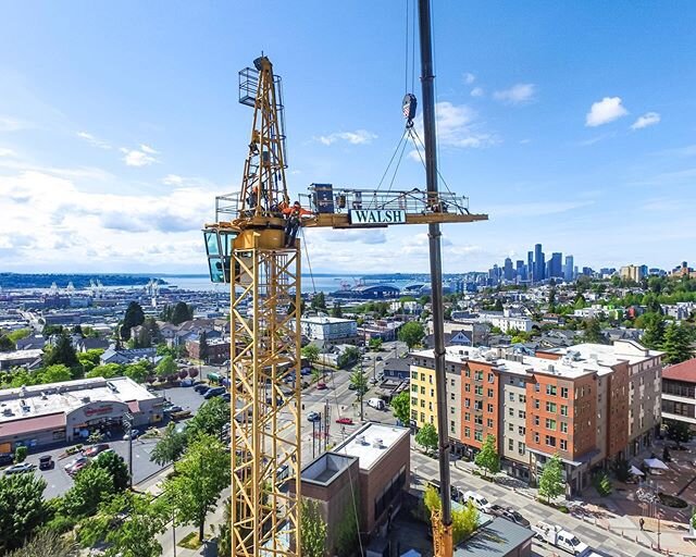 Northwest Tower Crane and Omega Morgan hard at work at last week's crane erection for Walsh Construction Co.
We're proud to be on the Colina Apartments project team!
.
.
.
#craneerection #towercrane #towercraneviews #craneviews #craneoperator #seattl
