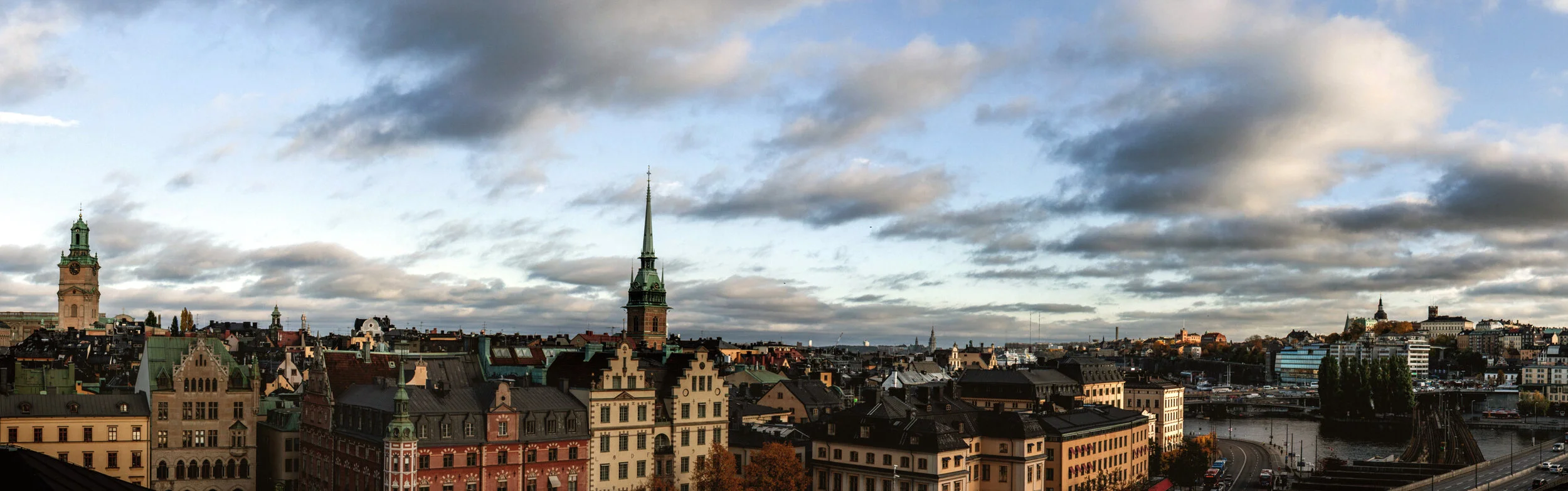 cropped_tuukka_ervasti-stockholm_panorama-2259 lightened.jpg