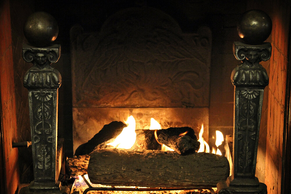 Fireplace 1 v2.jpg