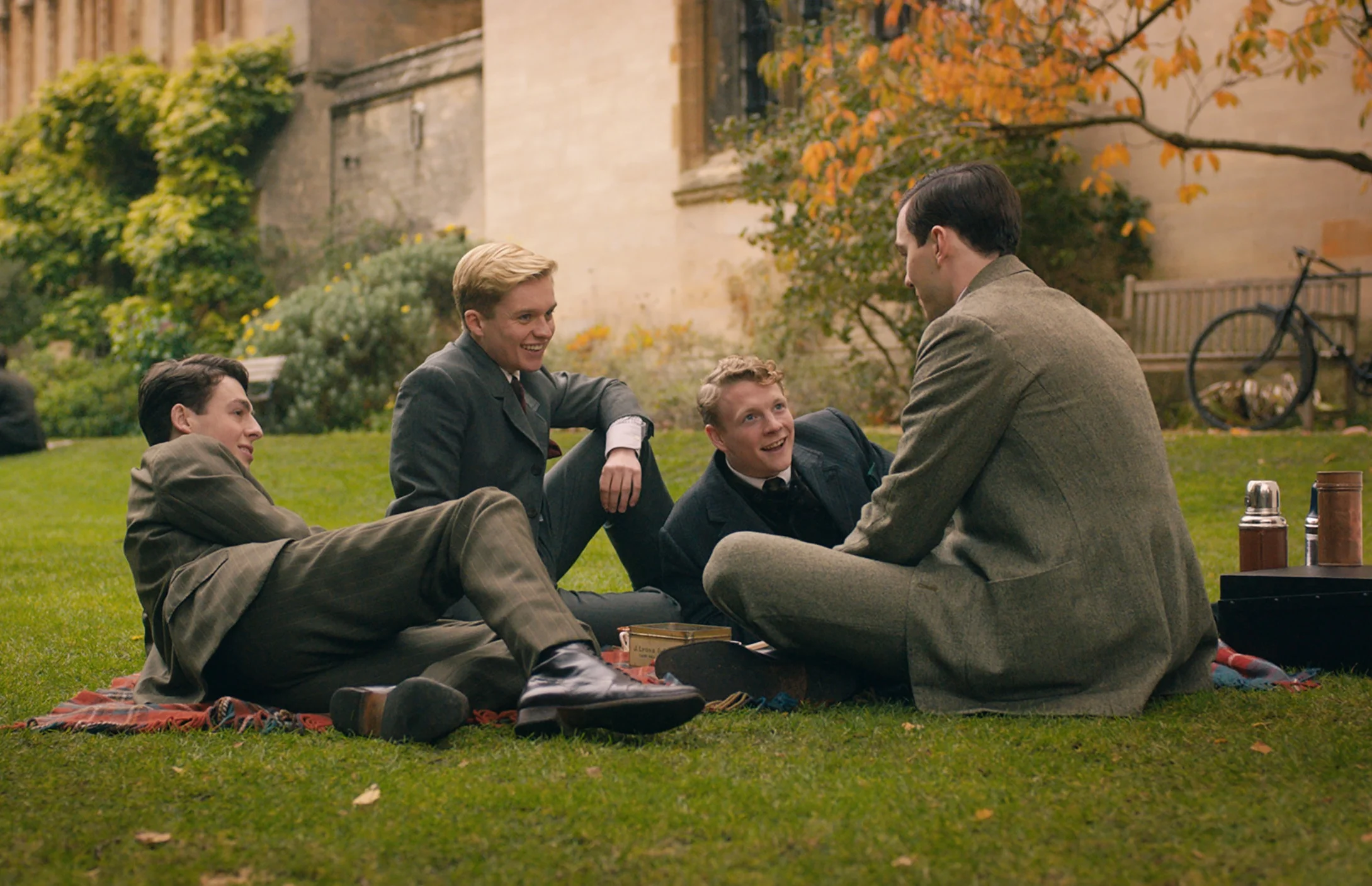 A meeting of the T.C.B.S. in Tolkien (2019)