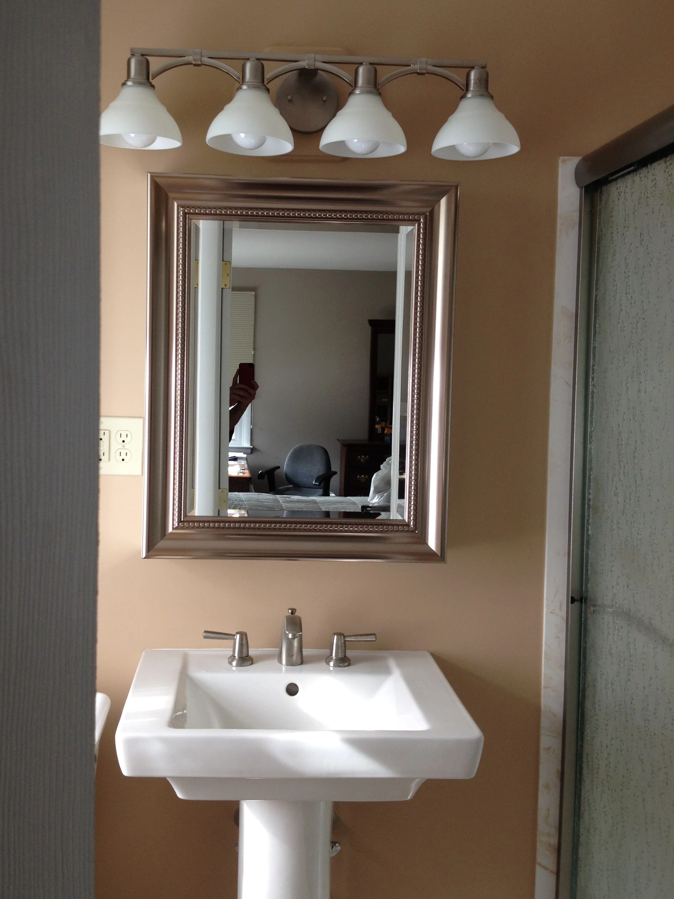 bathroom-1_7646138778_o.jpg