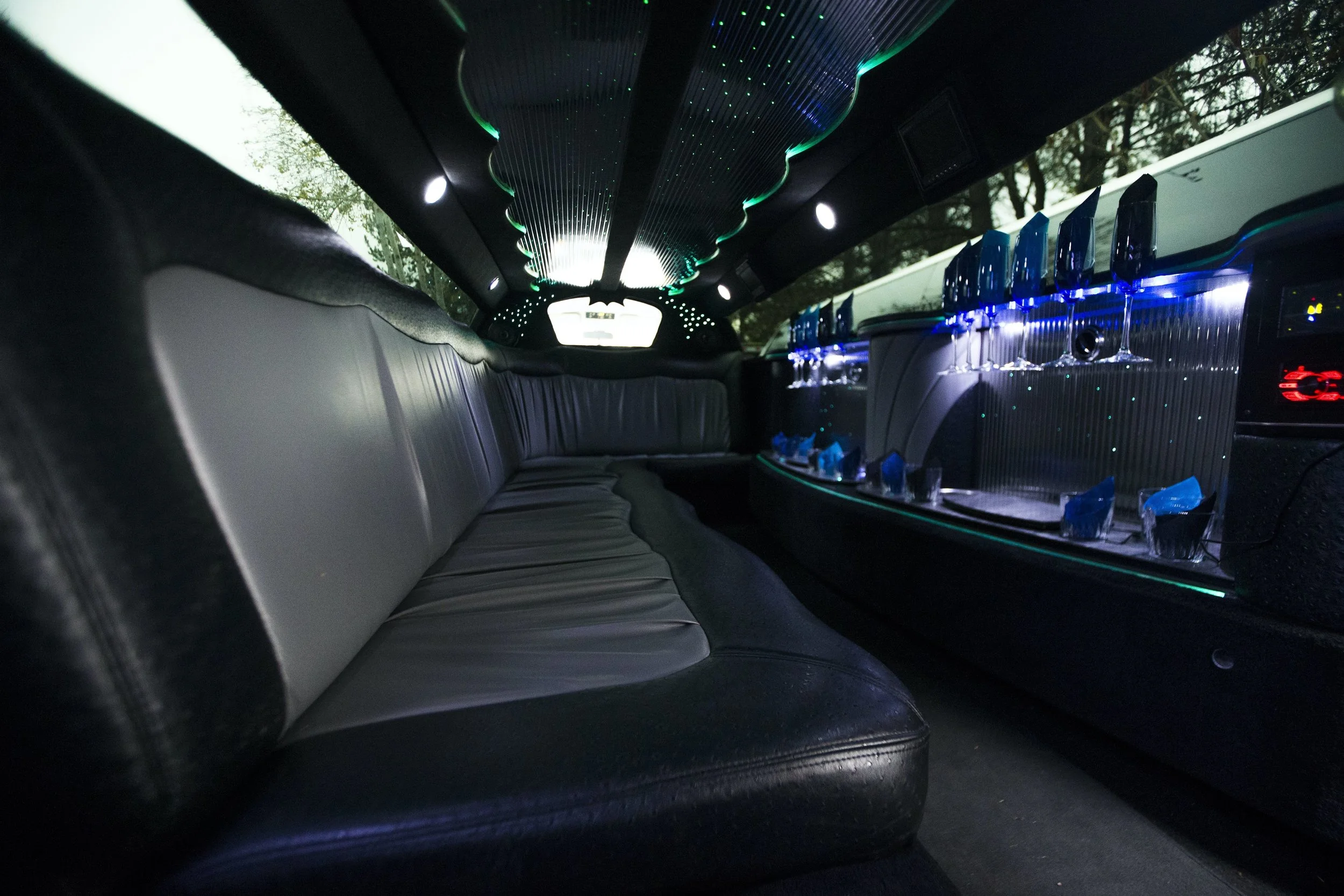 Divine-Limousine-Dodge-Charger-Stretch-10-Passenger-Inside-3.jpg