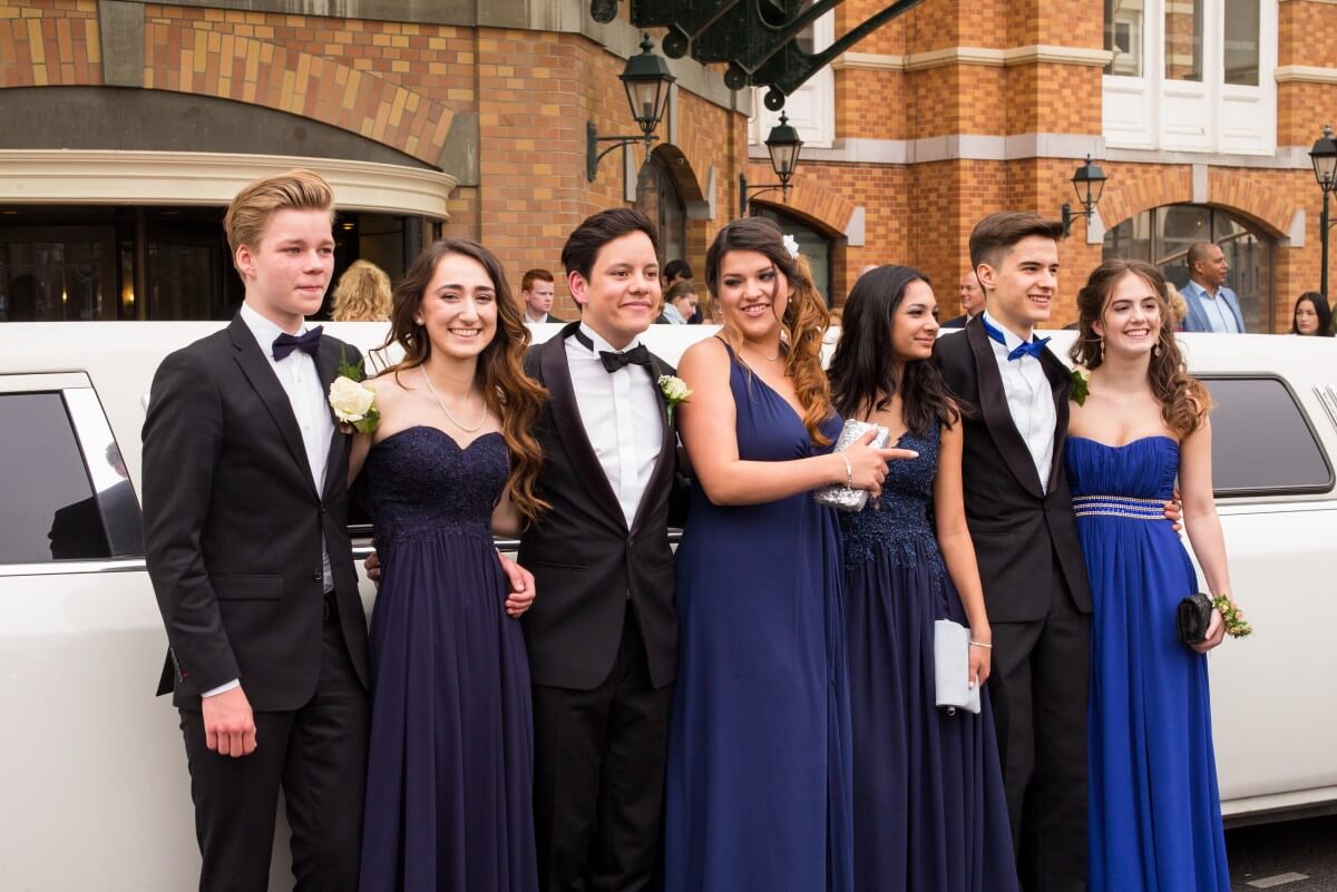 prom-limos-and-party-bus-rentals-Divine-Limousine-Utah.jpeg