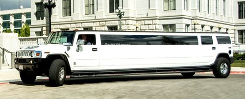 How Many People Does a Hummer Limo Sit?