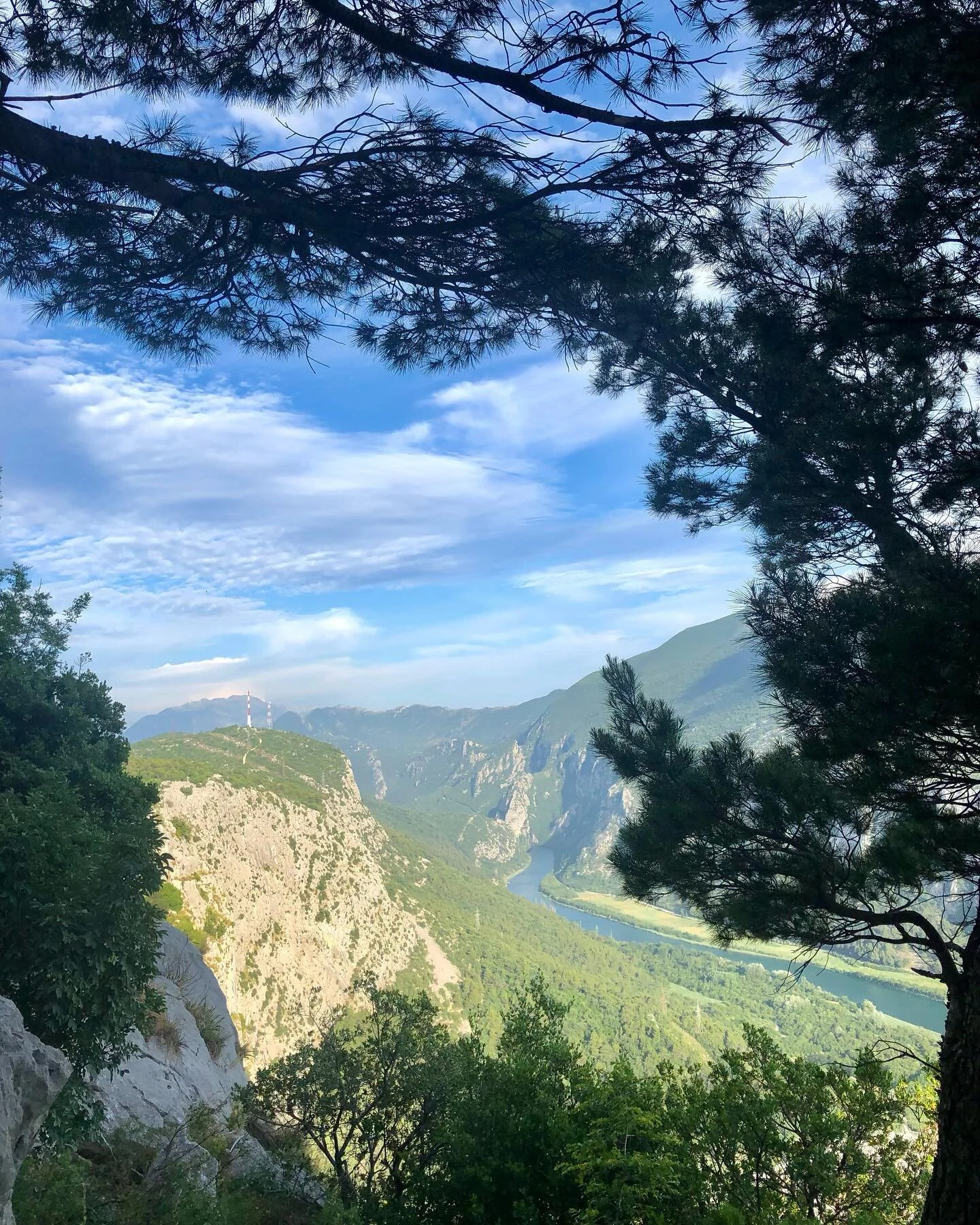 When in Omi&scaron;, discovering the beauty of Cetina, should be at the top of your list.
.
.
.

#omis #holidayrental #holidayhome #traveldestinations #scenicviews #nature #hrvatska #croatiafulloflife #travel #photography #zagreb #summer #nature #cro