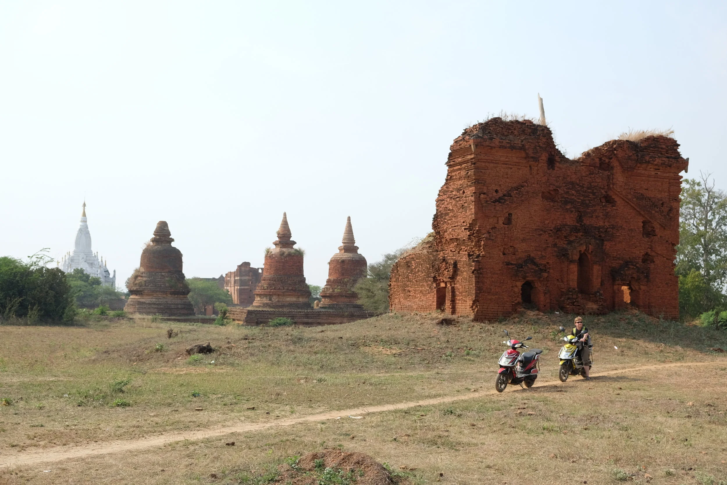 Exploring the back roads of Bagan