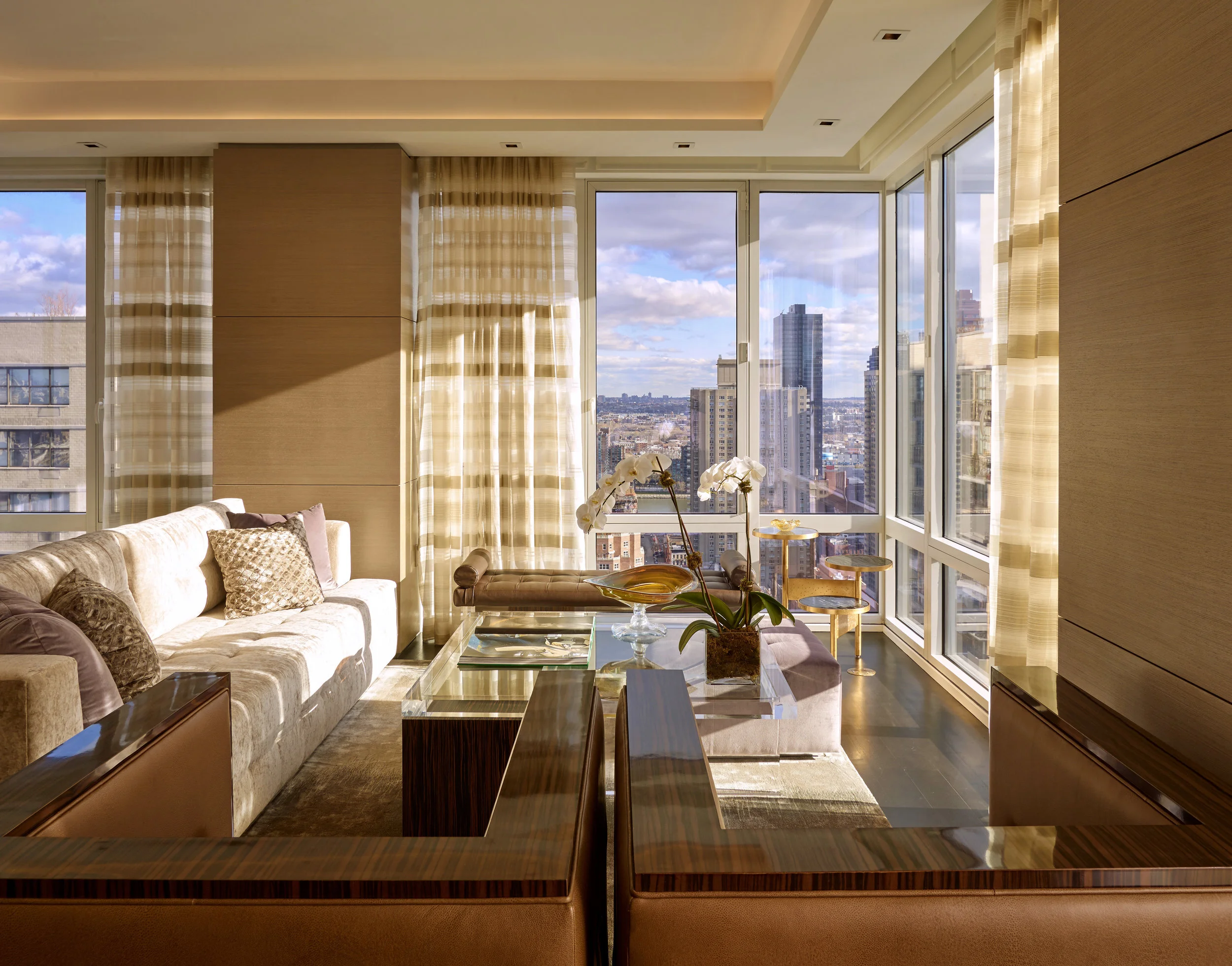 Wasserman_Living-vignette 1.jpg