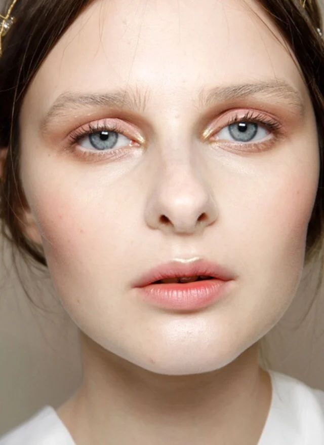 natural peach make up fair skin.jpg