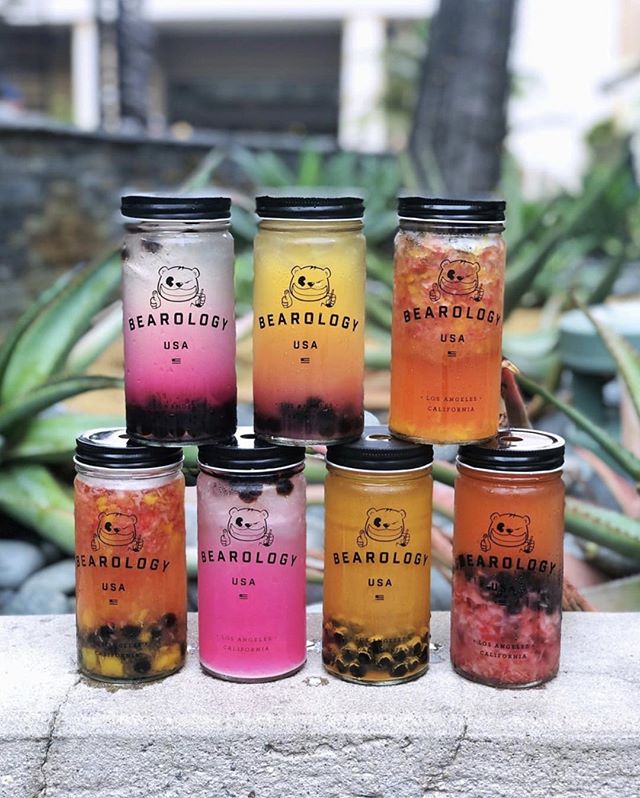 The tower of #Bearology is made up of real fruits, with absolutely no flavored-powders. That's right - artificiality is not a part of our philosophy. ✊⁠
✴︎⁠
Our drinks may appear sweeter in images. 😜 Our fruits are sourced from local farms. ✨ Theref
