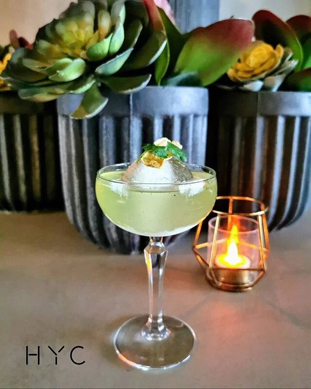 Okinawa Bliss ⁣⁣ ⁣
- Inspired Creation -⁣
⁣
Masahiro Okinawa Gin⁣
⁣ +⁣
Barsol Quebranta Pisco⁣
⁣ +⁣
coriander, ginger, basil⁣
⁣
Another refreshing creation on our new menu