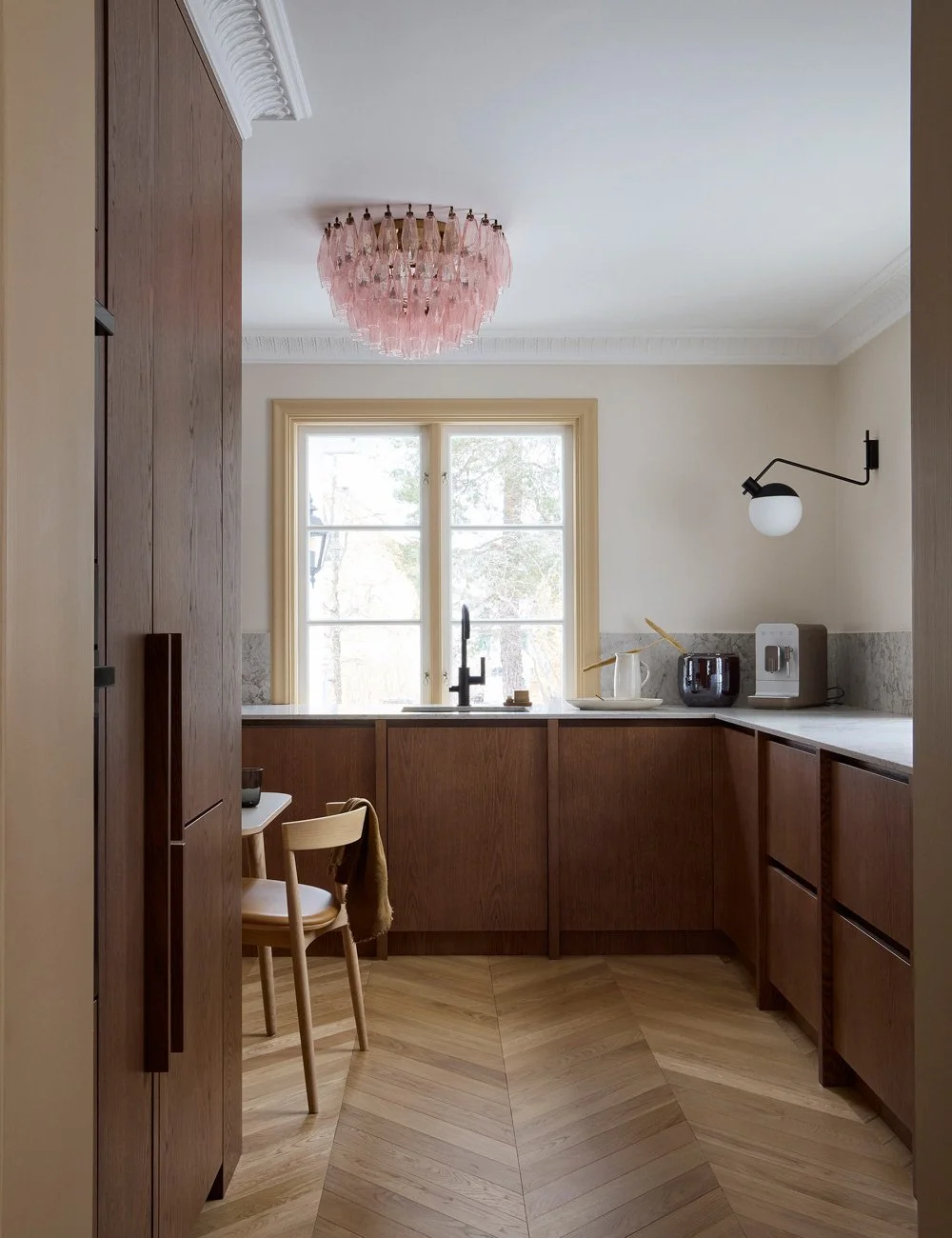 Arkitektens träkök i 20-talsvillan