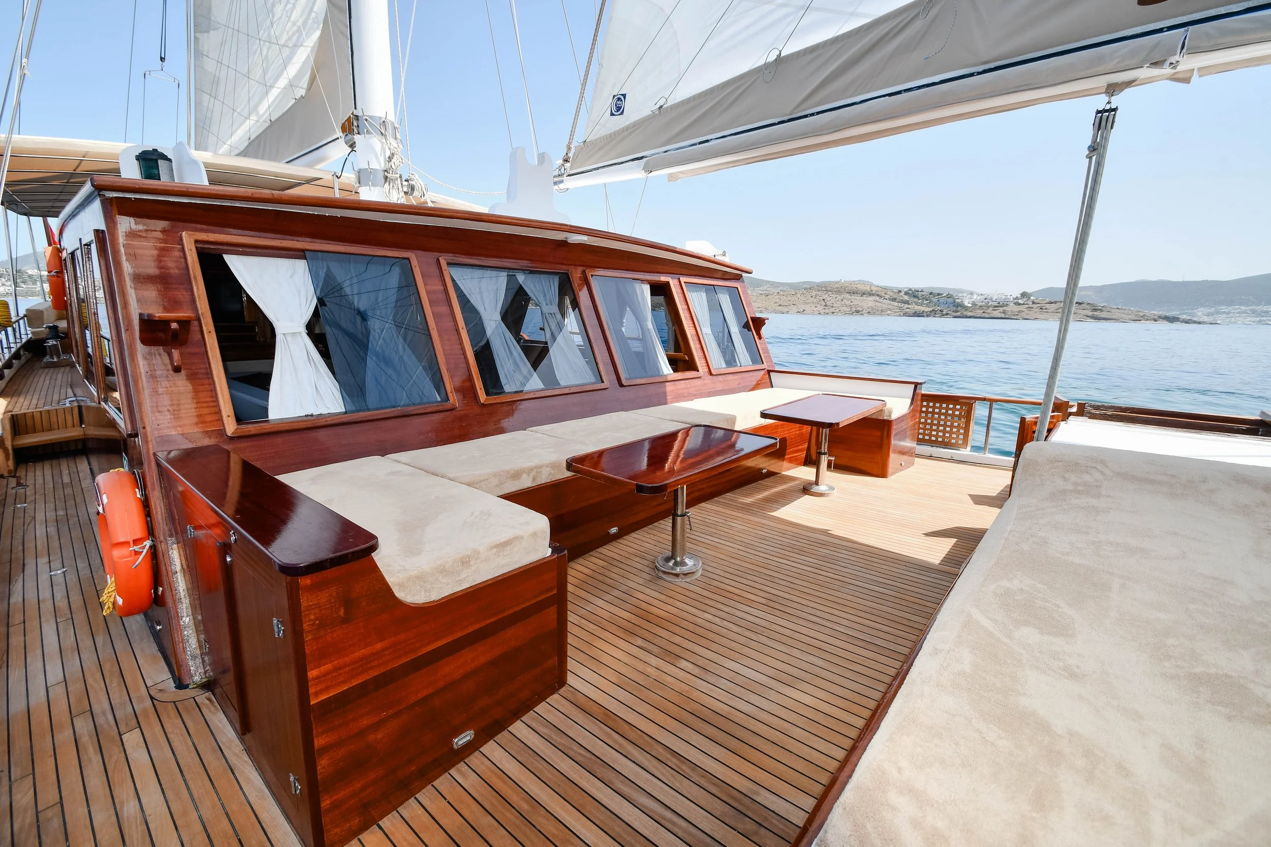 Sunworld 8 luxury Gulet charter in Turkey with 8 cabins | Blue Cruise