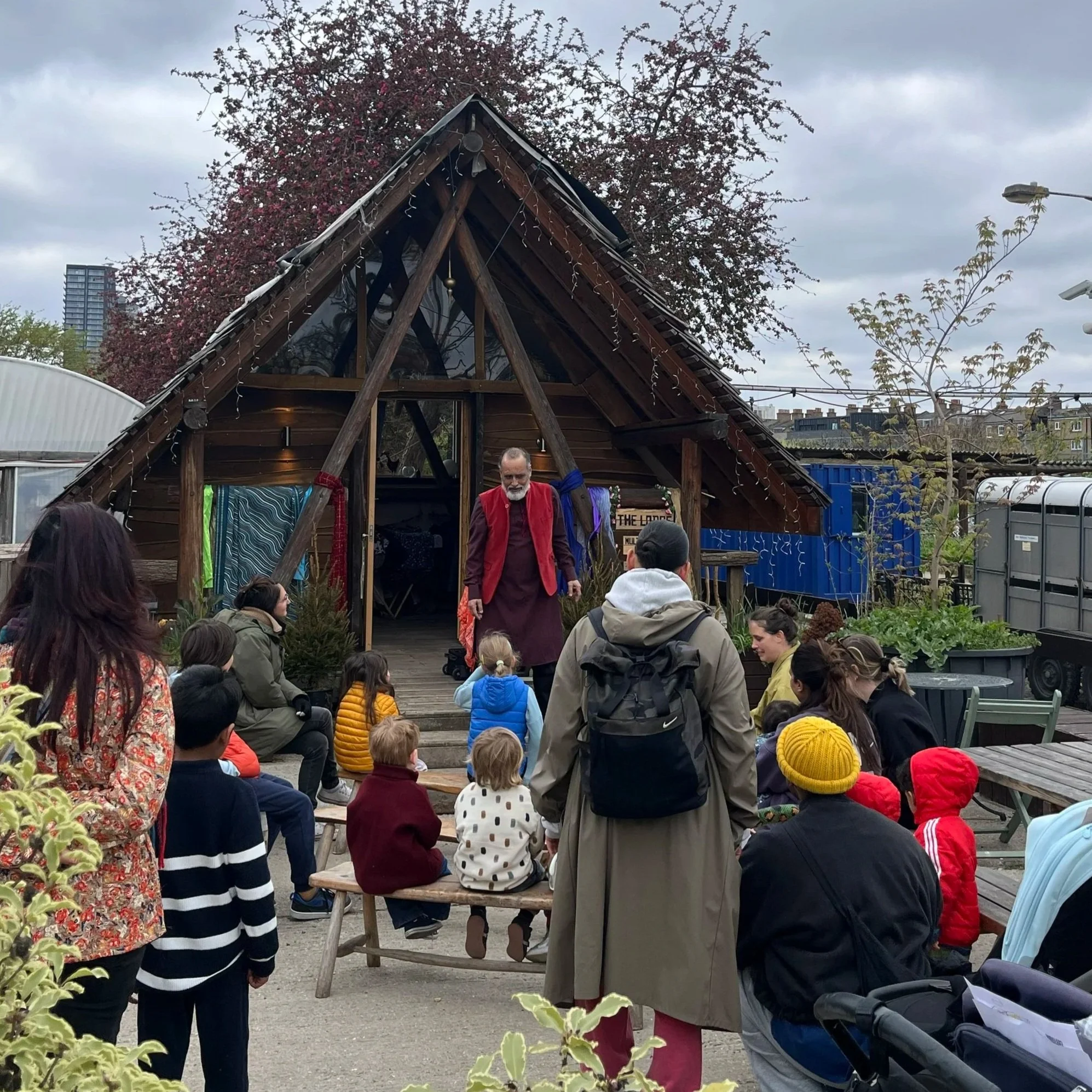 Easter Holidays : Storytelling with Rez Kabir 