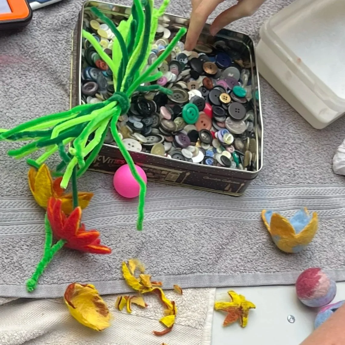 Easter Holidays : Felted Flowers (Tues 7th)