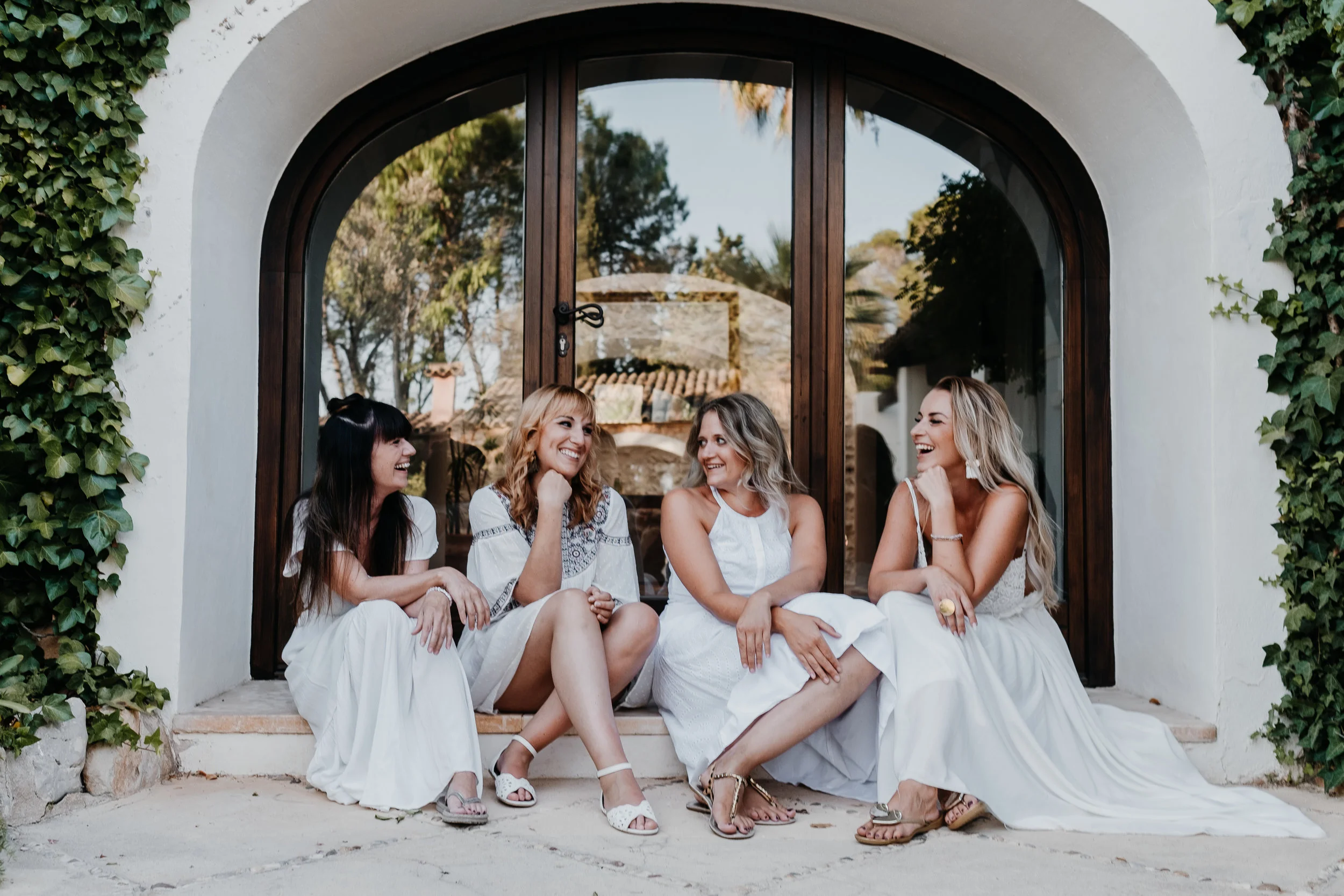 SILKE - ANIKA - SARAH - ALICA