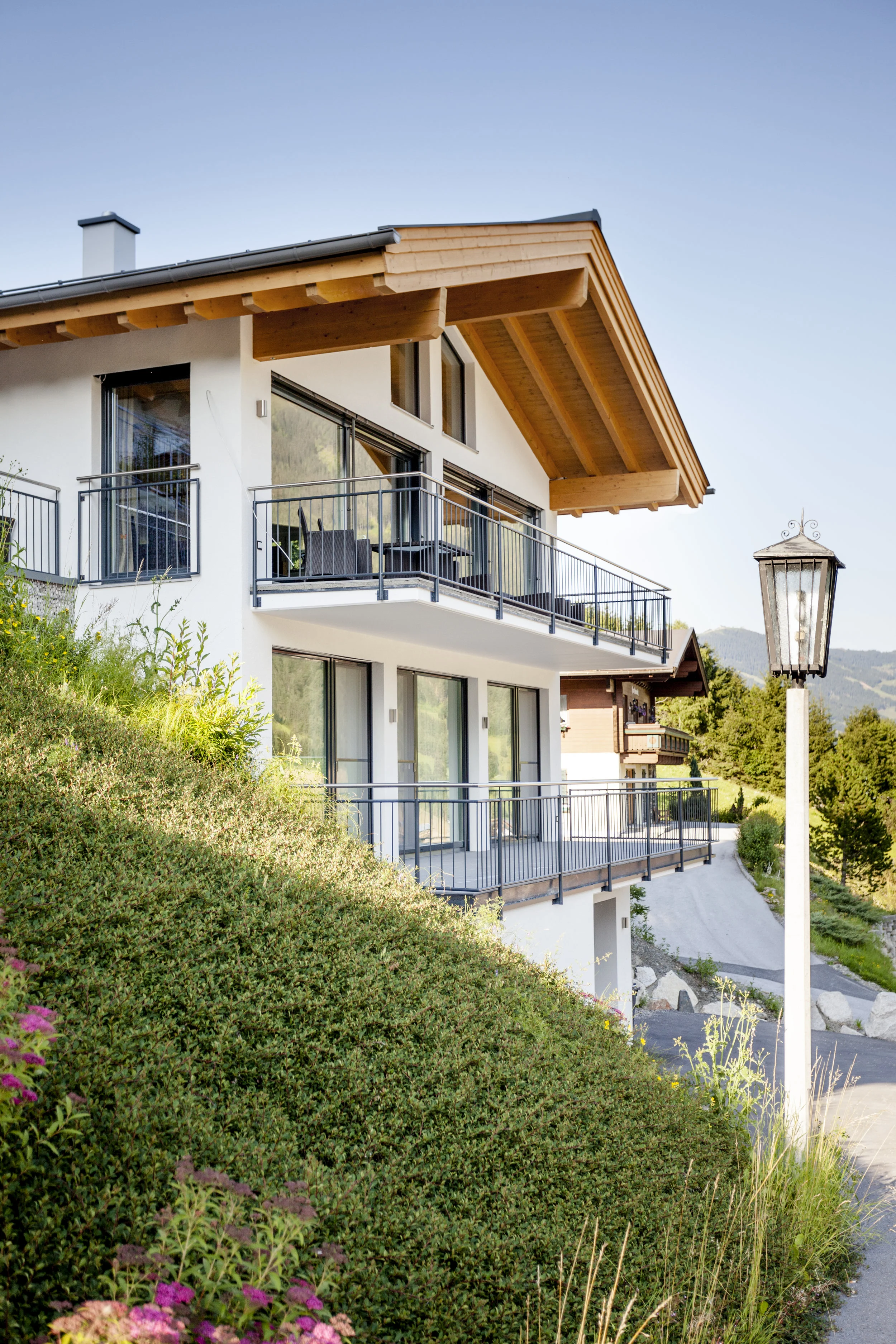 Schreinerei Schmid KUNSTOFF ALU FENSTER 1.jpg