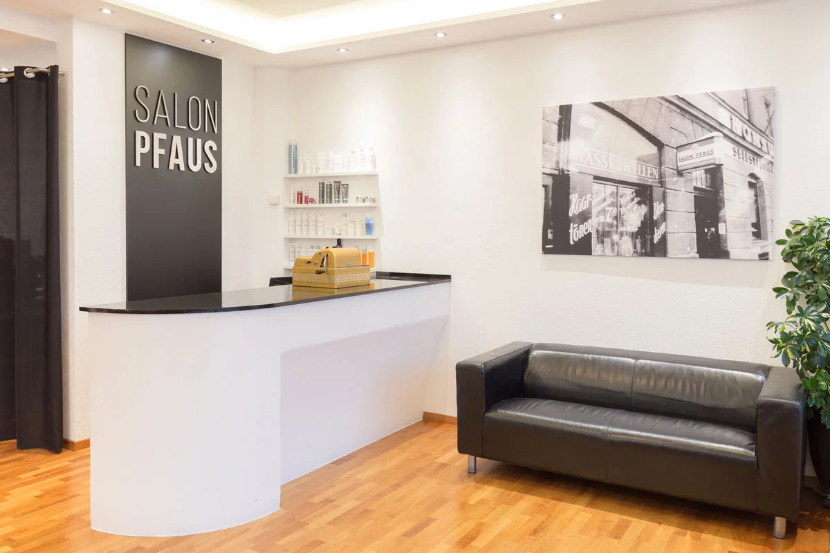 schreinerei_schmid_fahrenzhausen_friseur_salon_pfaus_4.jpg