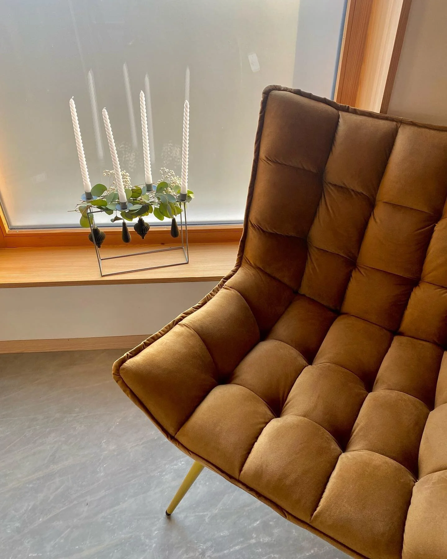 sparkle your home with holiday cheer.