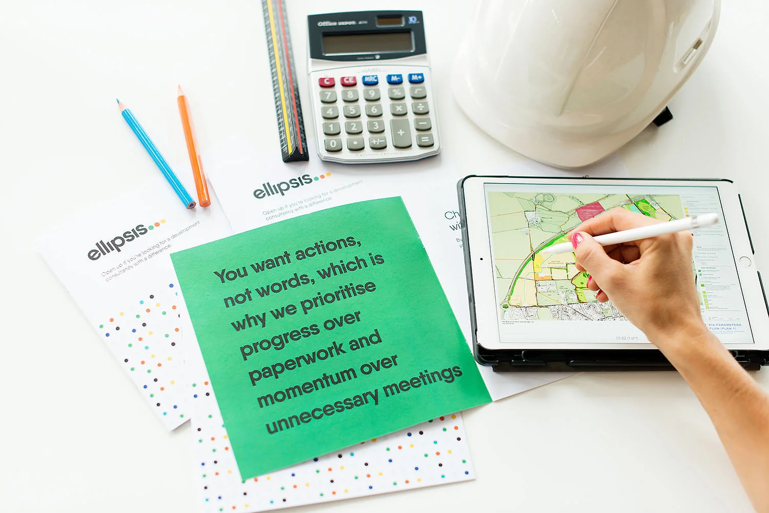 Portfolio project: Ellipsis brochure design | Beehive Green Design Studio