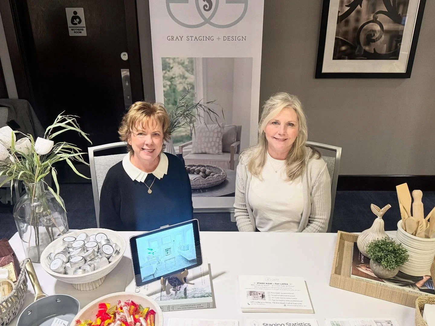 We had a great day at the F.C. Tucker vendor fair yesterday! 🏠 Sharing lots of info about how staging benefits homes of all sizes and meeting so many new realtors! #fctucker #indianapolisrealtor #indianapolisrealestate