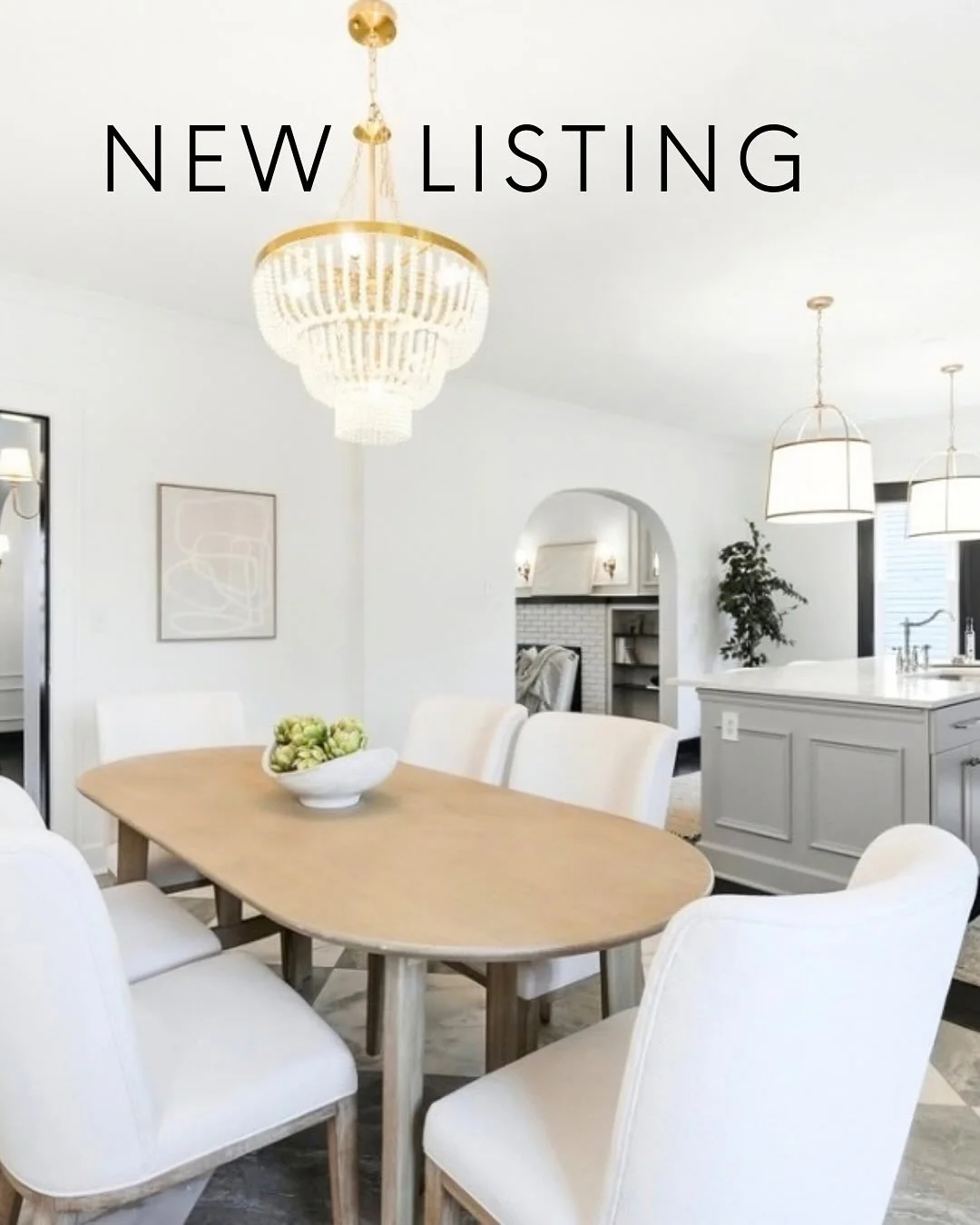 Old neighborhood charm with ALL the updates! ✨This home we staged at 1016 E. Tabor Street is a total transformation&hellip;..
historic character that&rsquo;s been completely updated from top to bottom without losing any of its original charm🏠 Locate