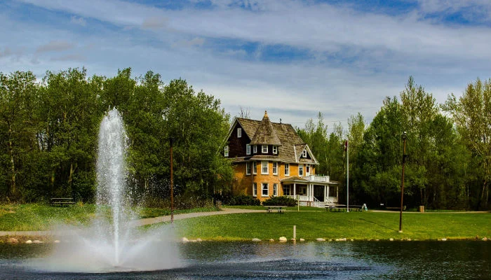 Selling Your Home Soon? Get Pruning & Stump Removal Taken Care of Before Listing