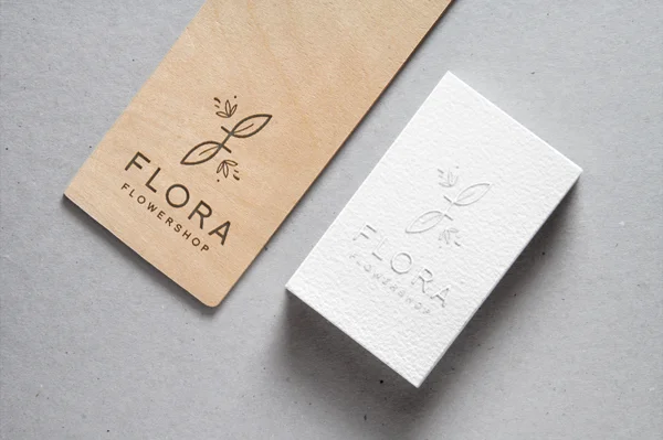 Flora-Logo-hout-laser-snijden-embossing-visitekaartje.png