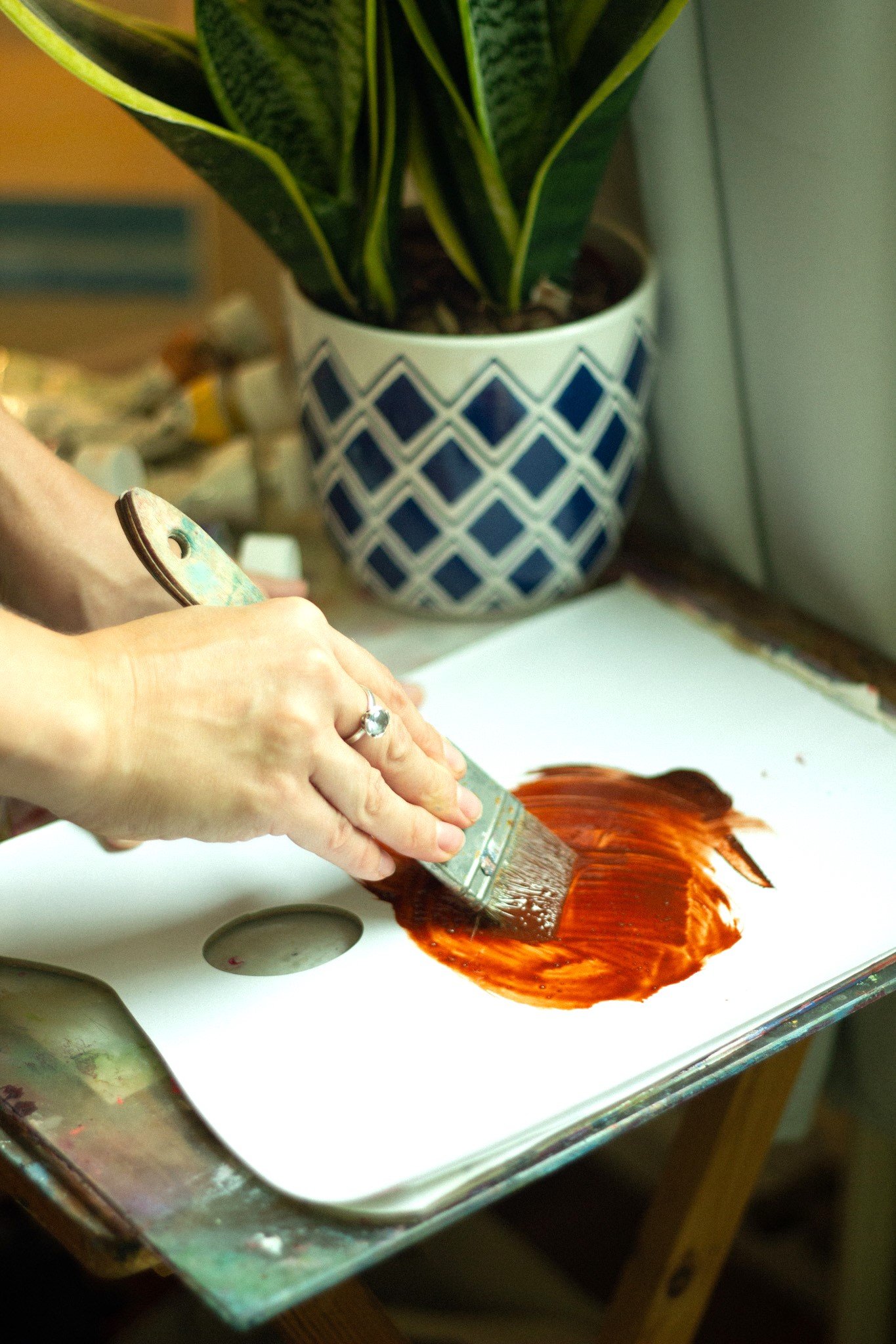 Hands and palette Caesiliae close up.jpg