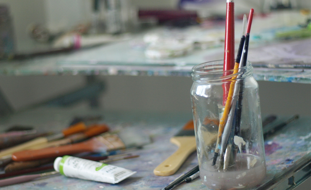 DIY: Brush Cleaner