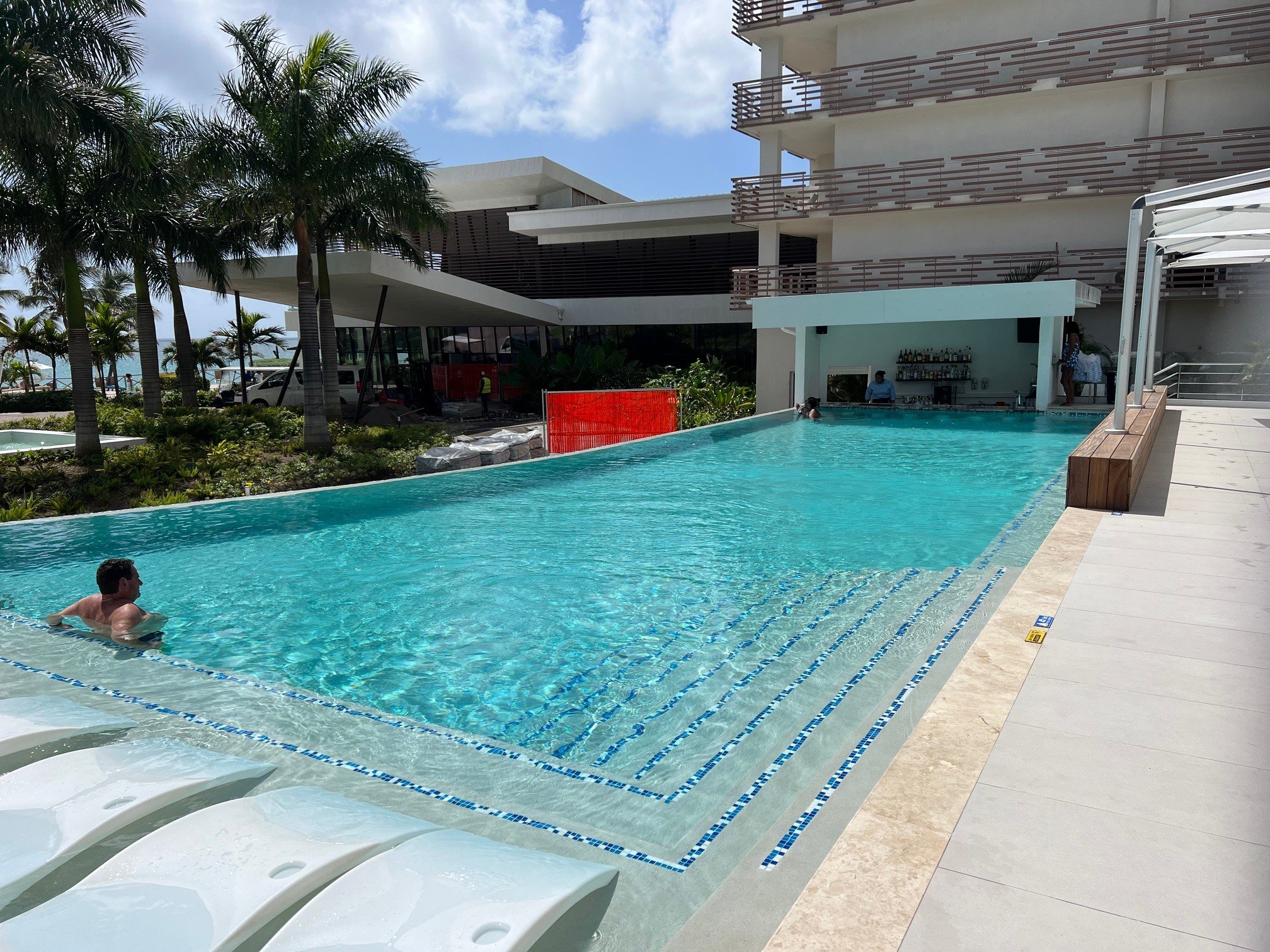 sonesta NEW adult pool.jpg