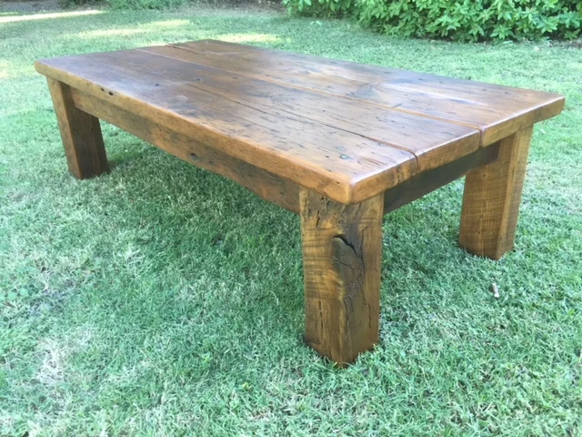 A coffee table I crafted with my bare hands.