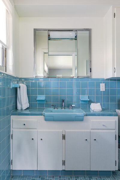 The Value Of A Mid Century Home So, Mid Century Tile Bathroom