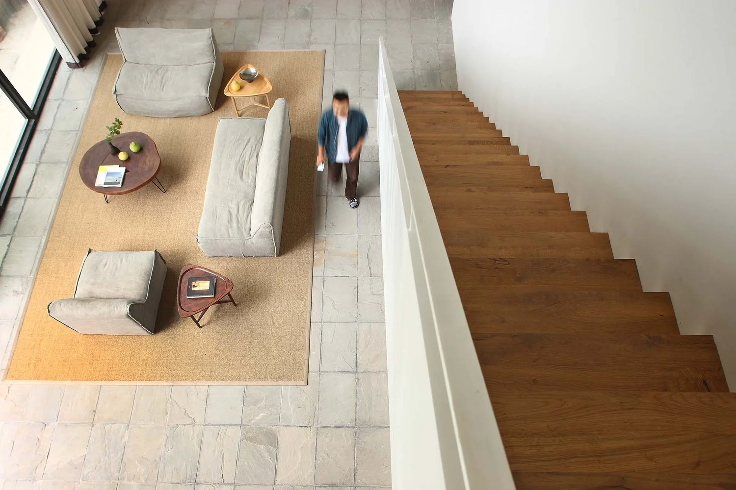 6__living_room_10.jpg