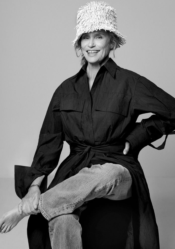unconditional_7_lauren_hutton-80d9be34cf034a73b0fe4eb1cd6d6a258_thumb.jpg
