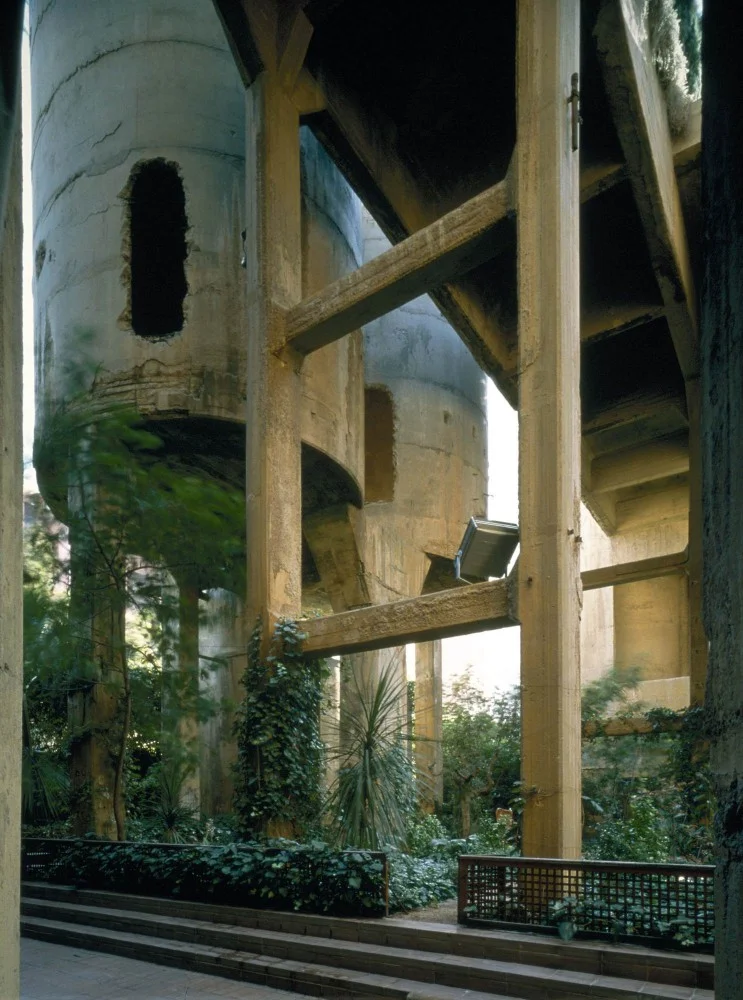 50a482e7b3fc4b263f000024_the-factory-ricardo-bofill_ricardo_bofill_taller_arquitectura_santjustdesvern_barcelona_spain_privatespaces_-11-743x1000.jpg