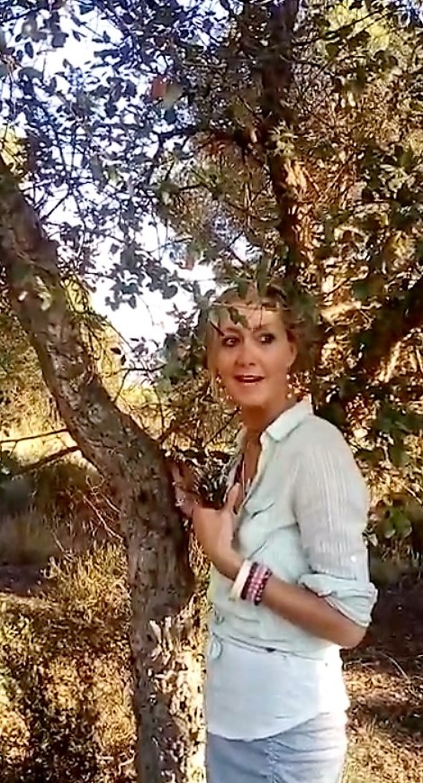 Shana Jade canto.jpg