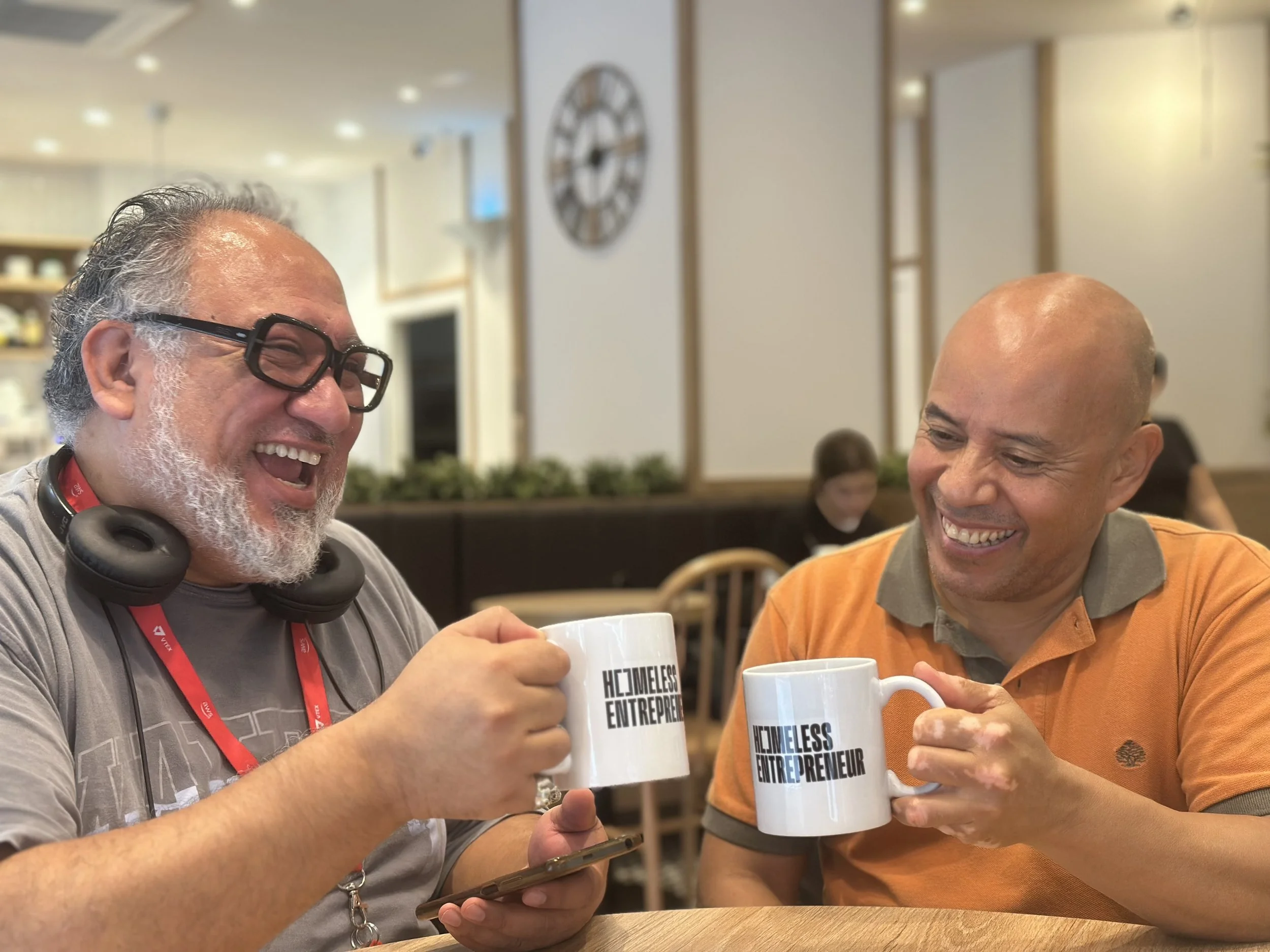 Tazas Homeless Entrepreneur (primera edición limitada de invierno)